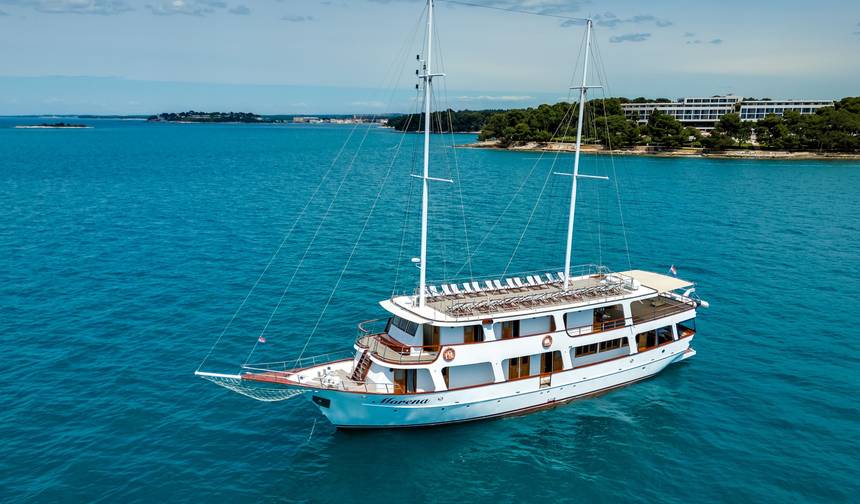 Croatia Sail – 18 to 35s / Premier Boat — 1