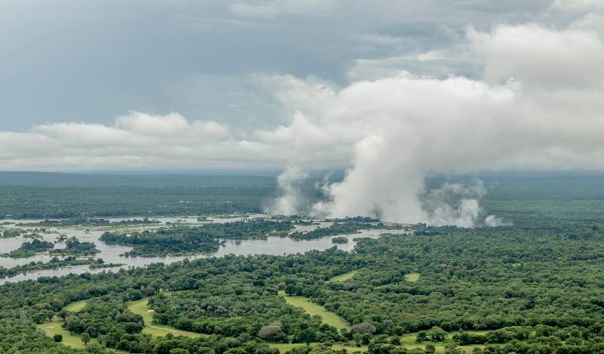 Victoria Falls, Delta & Chobe - Comfort Small Group — 1