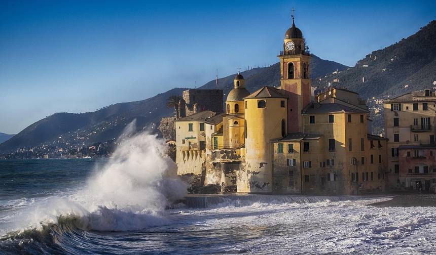 14 Day North Italy by Bus – Group Tour — 1