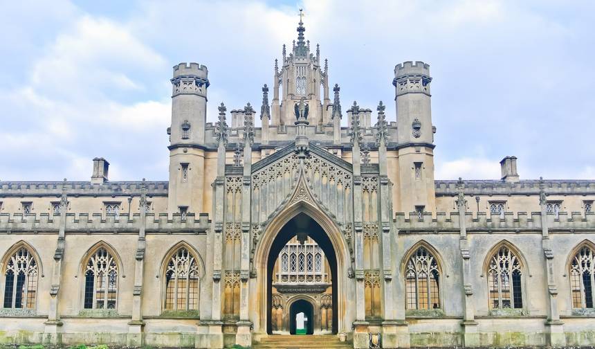 الطريق البريطاني والأيرلندي الكبير مع London — 1