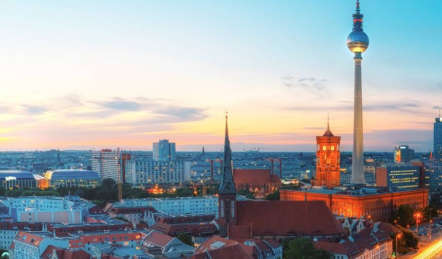 جولة الشمال الأوروبي تبدأ من Berlin — 1