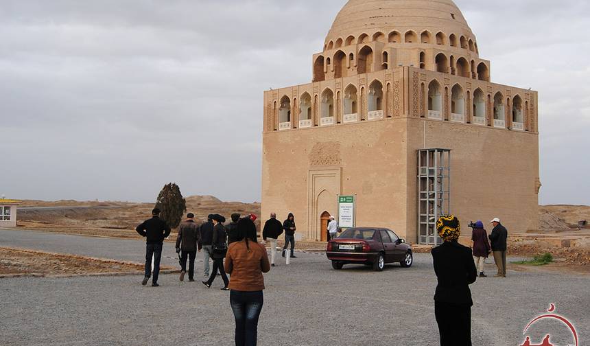 صحاري وقباب، أوزبكستان-تركمانستان، 8 أيام — 1