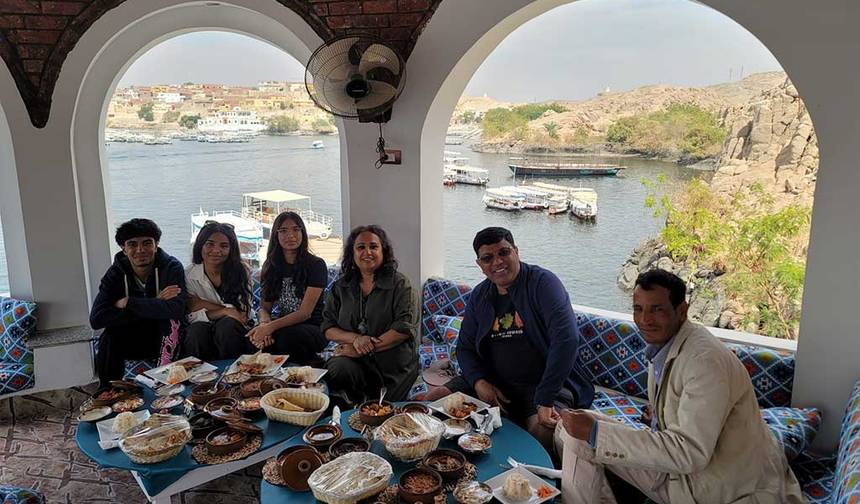 Egypt in 9 Days: Cairo, Luxor, Aswan & Hurghada — 1
