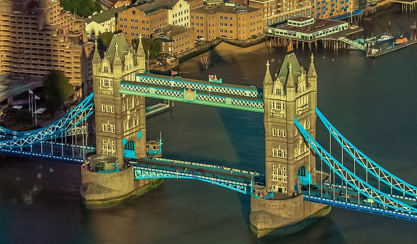 United Kingdom: British History and Tradition - 8 DAYS — 1
