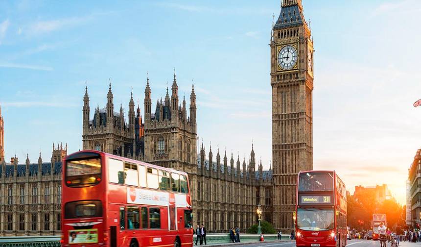 Celtic Dream: From London to Dublin - 15 DAYS — 1