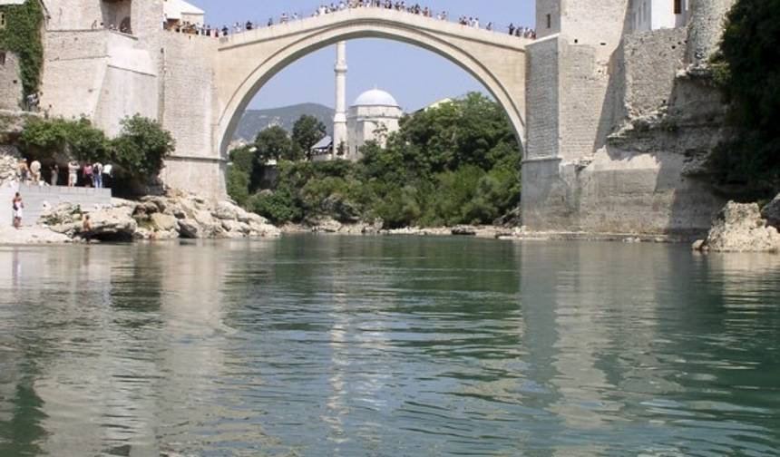 البوسنة وما بعدها — 1