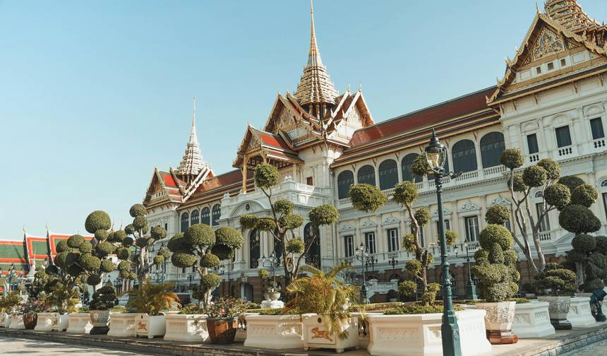 Vietnam Highlights 12-Day Journey: Hanoi, Halong Bay, Bana Hills, Hue & Saigon — 1