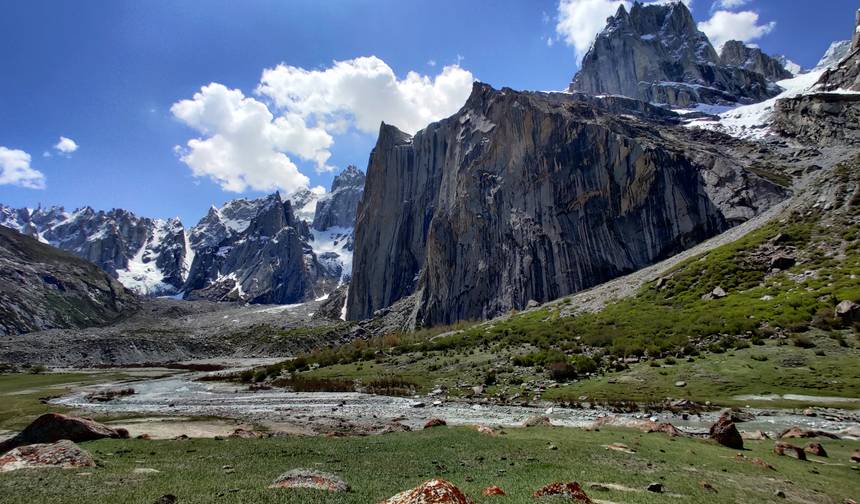 Nangma Valley & Amin Braq  Trek — 1