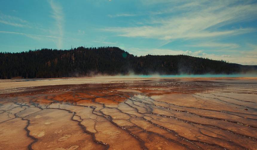 7-Day Tour of Los Angeles + Las Vegas + Grand Canyon National Park + Antelope Canyon + Bryce Canyon National Park + Grand Teton National Park + Yellowstone National Park + Salt Lake City(Bilingual:Chinese+English) — 1