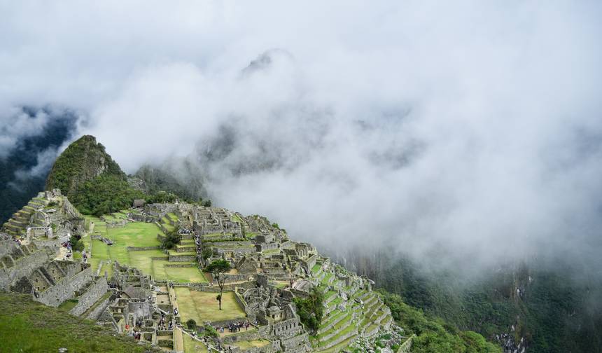 2-dniowa Prywatna Wycieczka Premium do Machu Picchu: Pociąg Vistadome i Hotel 4-gwiazdkowy — 1