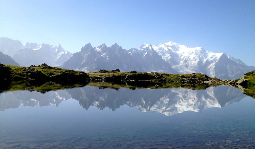 جولة Tour du Mont Blanc الكلاسيكية: رحلة بصحبة مرشد لمدة 10 أيام - مخصصة للنساء فقط — 1