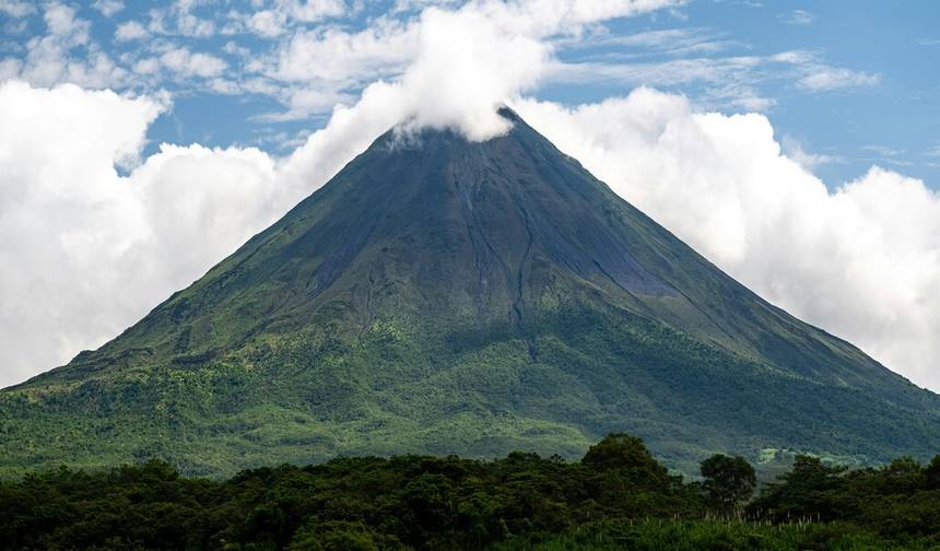 Wonders of Costa Rica: Arenal, Monteverde & 5 Star All Inc Papagayo Retreat — 1