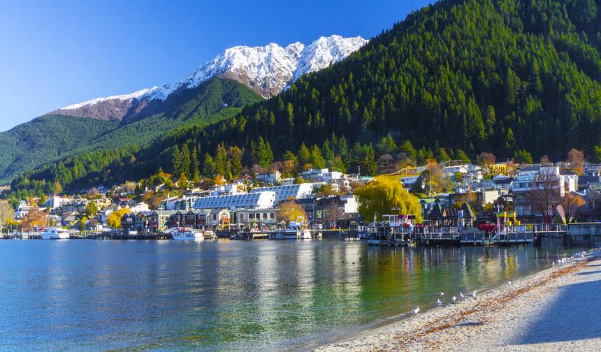 Scenic New Zealand: Lord of the Rings Journey with Rotorua, Wellington & Queenstown Scenic Wonders — 1