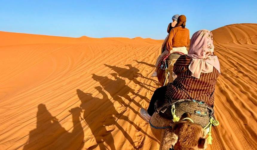 Z Marrakeszu: 3-dniowa podróż w obie strony z Marrakeszu i z powrotem przez Pustynię Merzouga i przejażdżkę na wielbłądach — 1