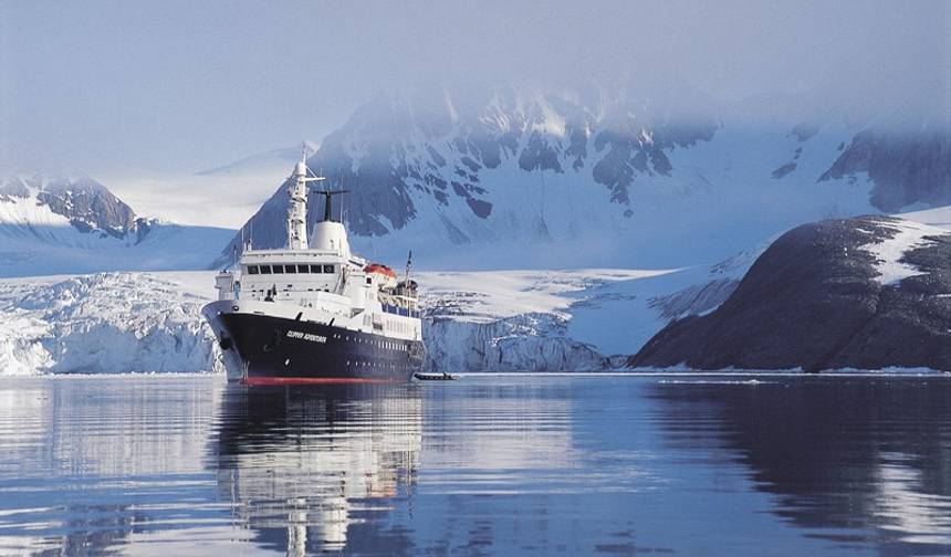 Antarctic Express: Atravessando o Círculo, Operado pela Quark — 1