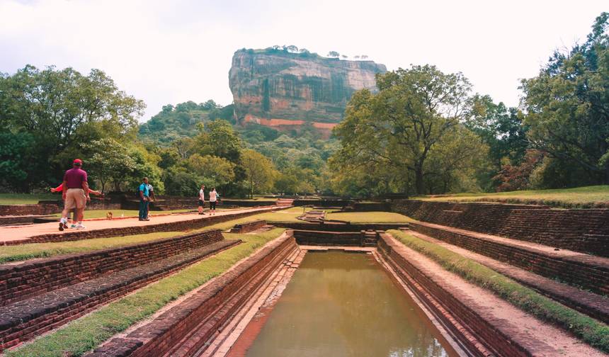Essential Sri Lanka — 1