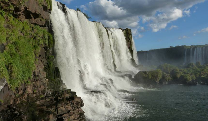 Escapada pela América do Sul com Santiago e Ilha de Páscoa — 1