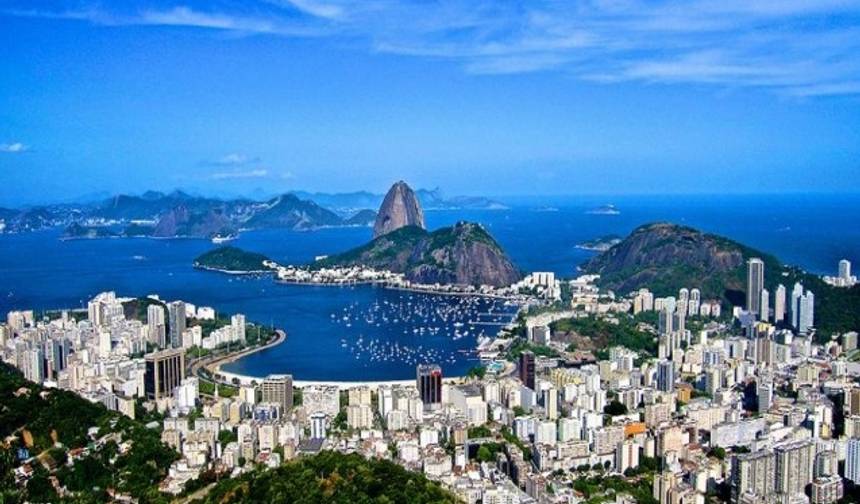 ブラジル、アルゼンチン、チリの魅力発見：ブラジルのアマゾンとイースター島を巡る旅 — 1