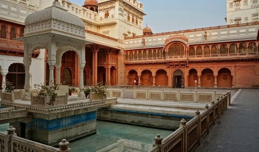 Rajastão Imperial (Pequenos Grupos, Termina em Udaipur) — 1