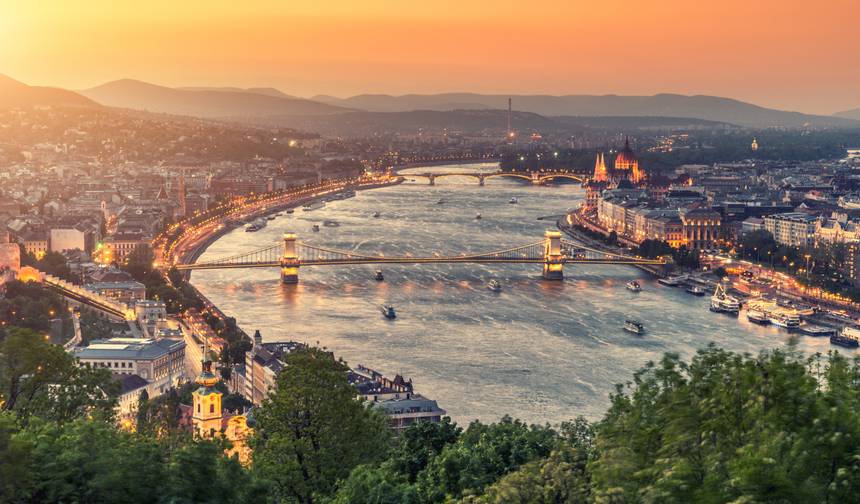 Uma viagem entre a Europa Central e os Bálcãs - Lago Balaton, o autêntico Sava e o majestoso Danúbio (cruzeiro de porto a porto) — 1