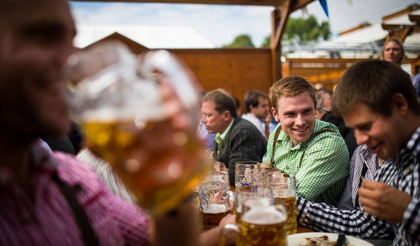 Weekendowy wyjazd z Pragi na Oktoberfest — 1