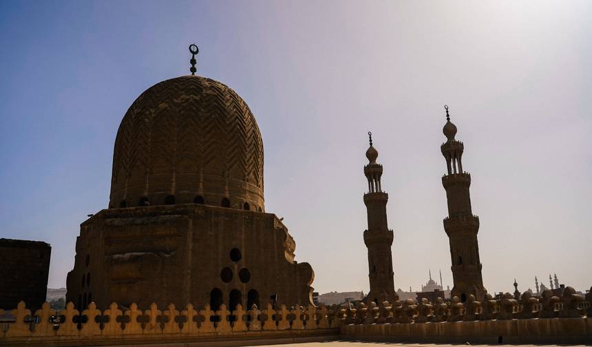 Golden Egypt — 1