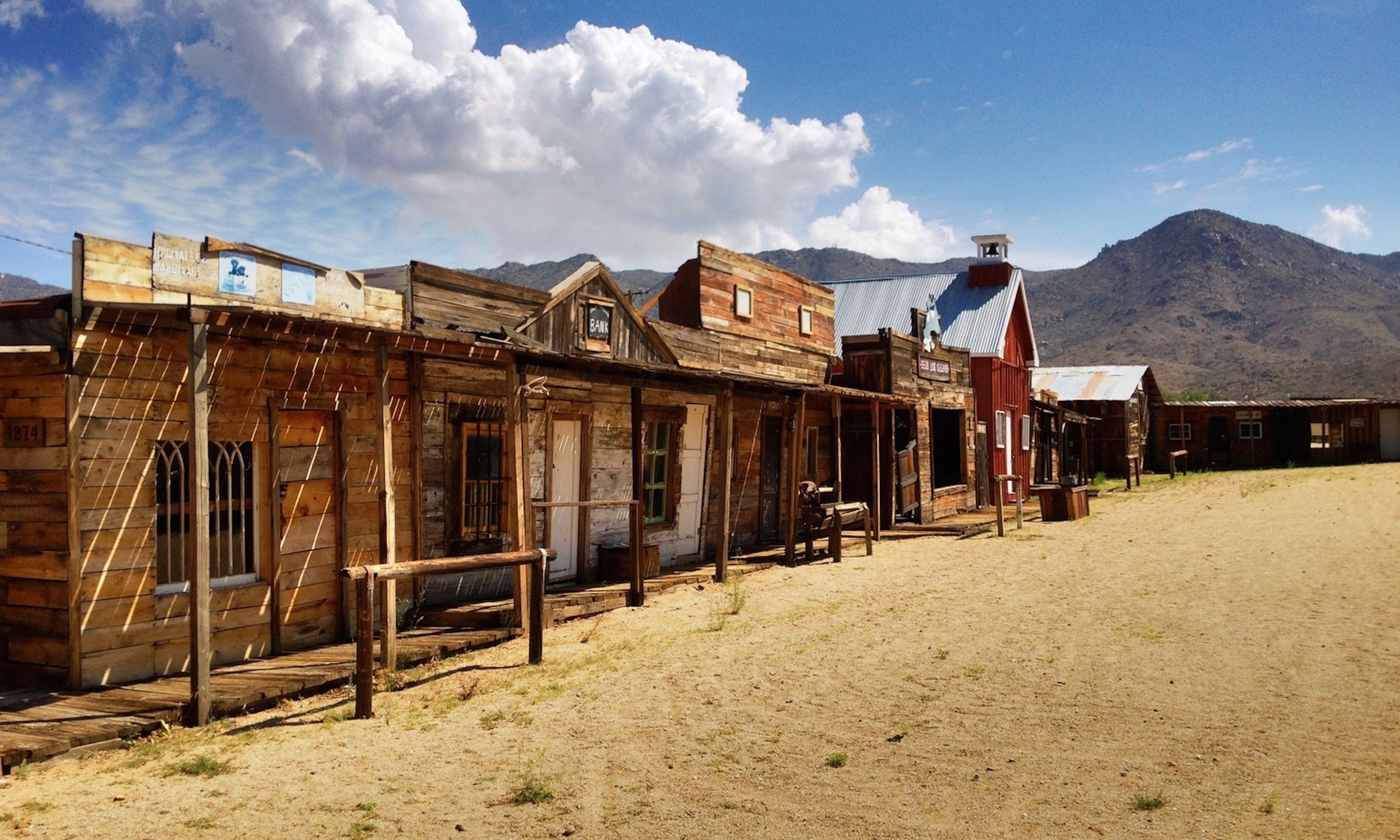 a ghost town tour